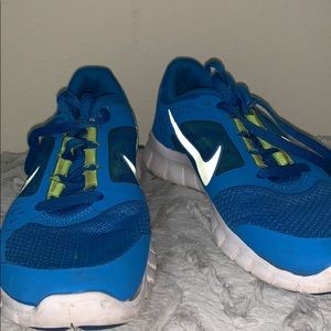 Women’s Nike running shoes